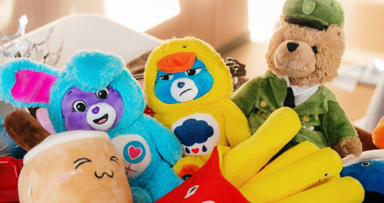 Photobooth แบบ Open Booth ดีอย่างไร? ทำไมถึงฮิตในงานอีเวนต์ยุคนี้